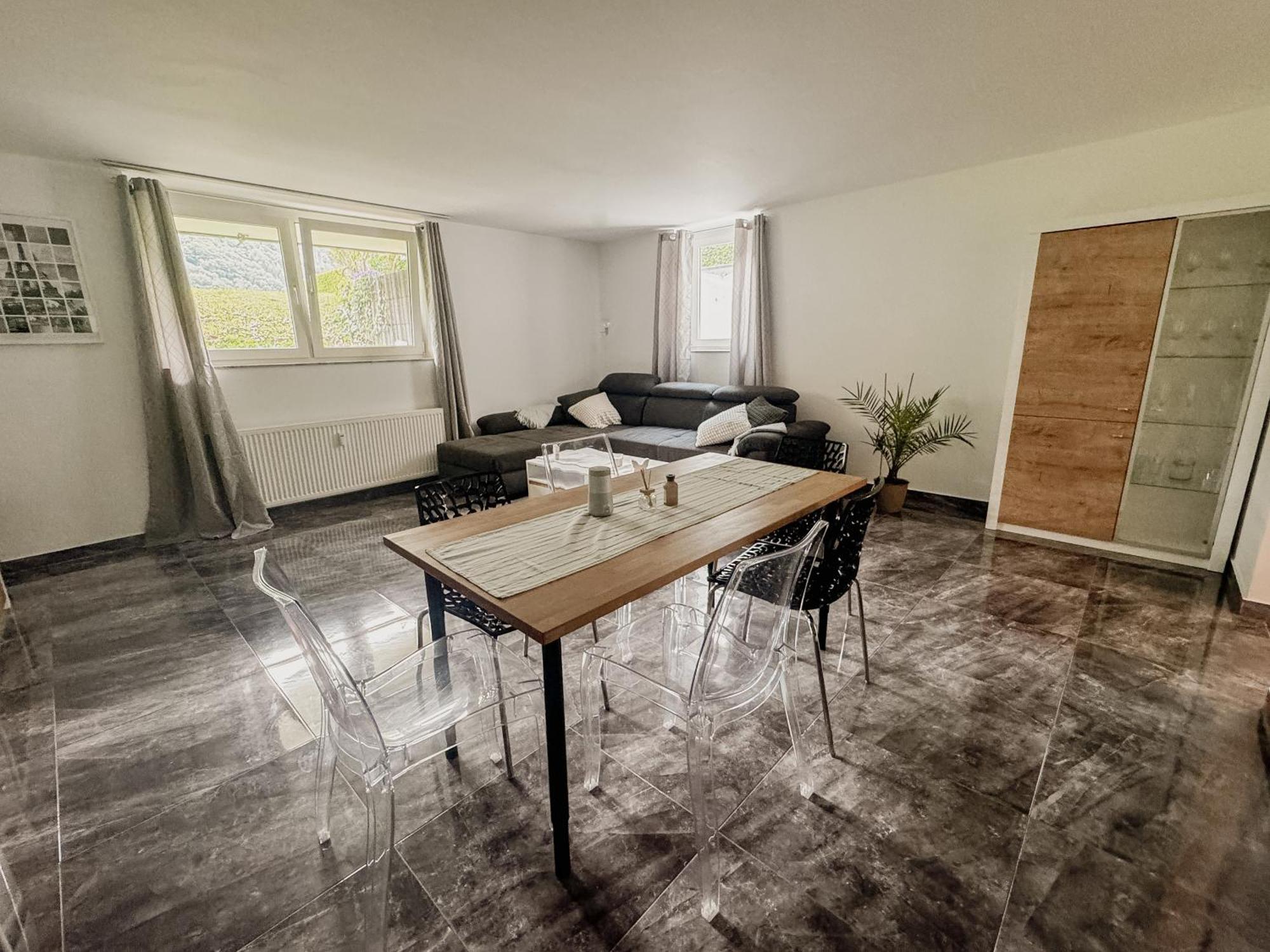 Gemuetliche Zentrale Unterkunft Mehring  Exterior foto